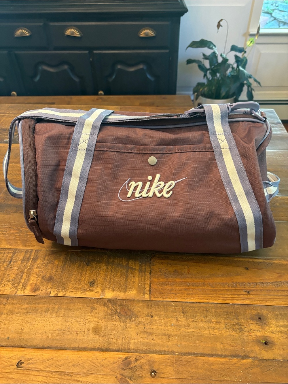 Nike Maroon Duffel Bag with Light Blue Striped Handles